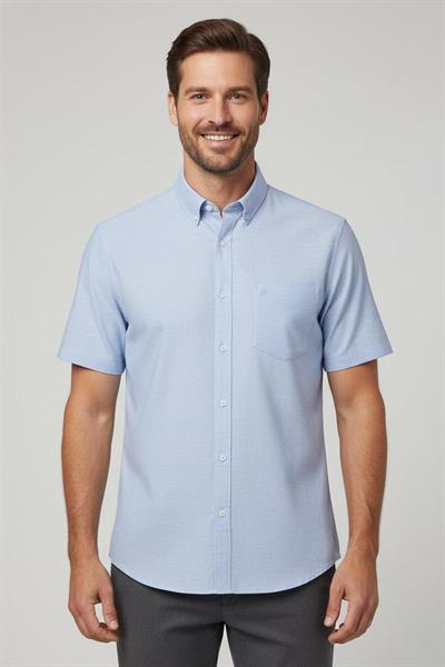 Erkek Açık Mavi  Normal Kesim Regular Fit %100 Pamuk Kısa Kollu Düğmeli Yaka Gömlek 