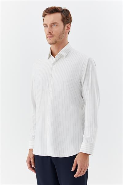 Beyaz-Siyah Klasik Yaka Çizgili Erkek Gömlek
