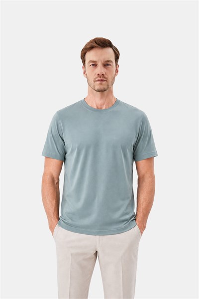 Okaliptus Yeşili %100 Pamuk Regular Fit Bisiklet Yaka Basic T-shirt