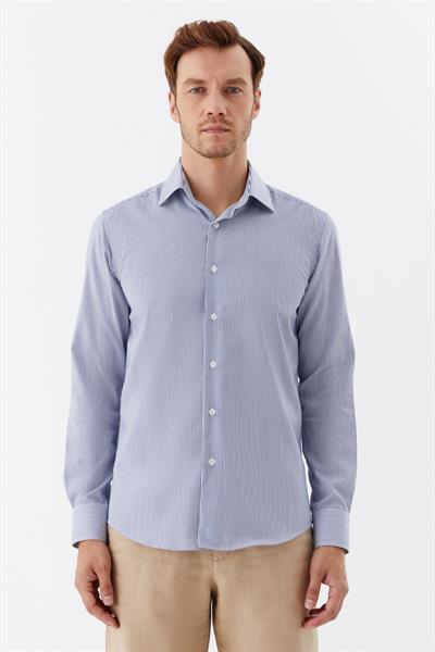 Erkek Koyu Mavi Çizgili Sivri Yaka Regular Fit Gömlek