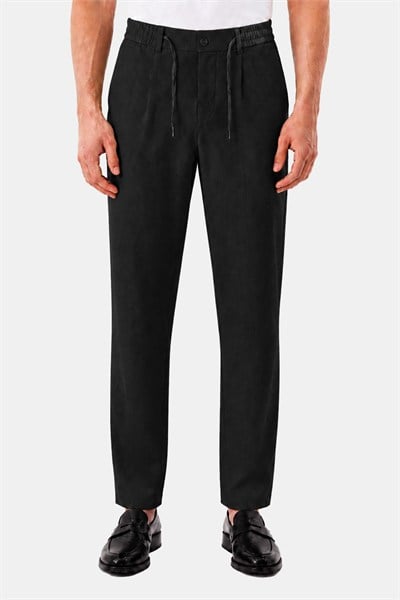 Siyah Keten Görünümlü Arka Lastikli Köprü Kemerli Bağcıklı Regular Fit Jogger Pantolon
