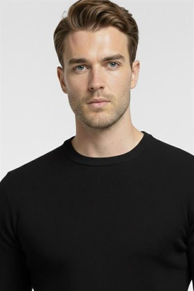 Siyah Regular Fit Pamuklu Bisiklet Yaka Erkek Triko Kazak