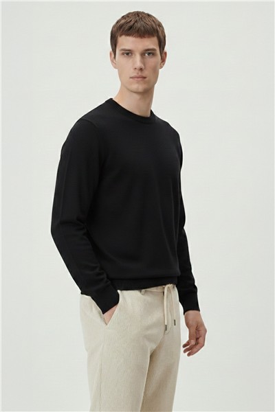Erkek Siyah Dar Kesim Slim Fit Yünlü Sıfır Yaka Triko Kazak