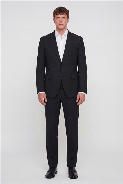 Siyah SUIT