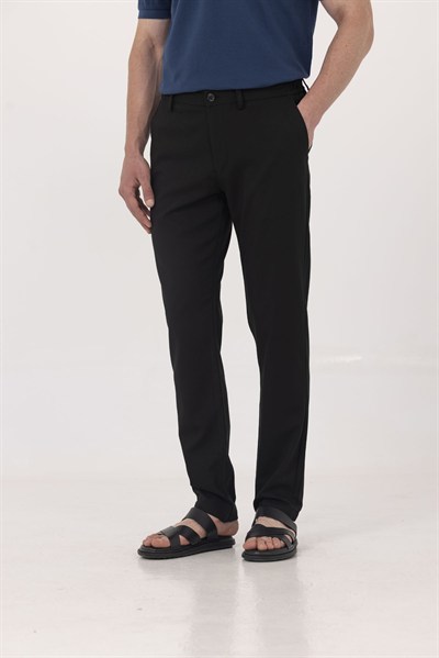Siyah Yanı Lastikli Köprülü Kemerli Slim Fit Jogger Pantolon
