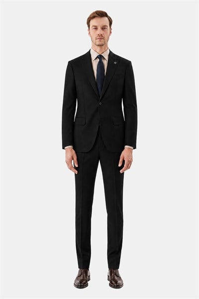 Siyah Yün Karışımlı Çizgili Sivri Yaka Klasik Paça Tam Astarlı 6 Drop Slim Fit Takım Elbise