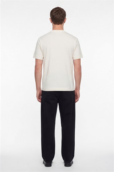 Erkek Açık Krem Normal Kesim Regular Fit %100 Pamuk Dokuma Bisiklet Yaka Basic T-Shirt