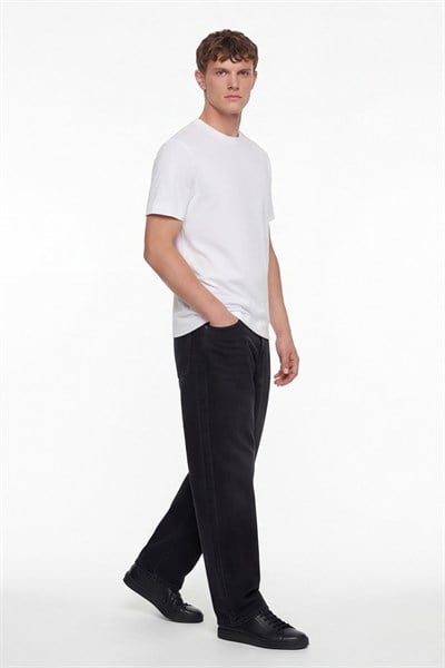 Erkek Beyaz Normal Kesim Regular Fit %100 Pamuk Dokuma Bisiklet Yaka Basic T-Shirt