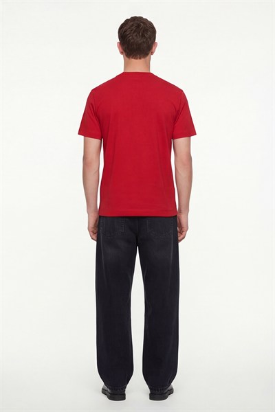 Erkek Kırmızı Normal Kesim Regular Fit %100 Pamuk Dokuma Bisiklet Yaka Basic T-Shirt