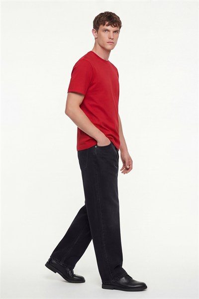 Erkek Kırmızı Normal Kesim Regular Fit %100 Pamuk Dokuma Bisiklet Yaka Basic T-Shirt