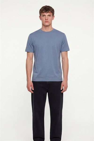 Erkek Koyu Gri Normal Kesim Regular Fit %100 Pamuk Dokuma Bisiklet Yaka Basic T-Shirt
