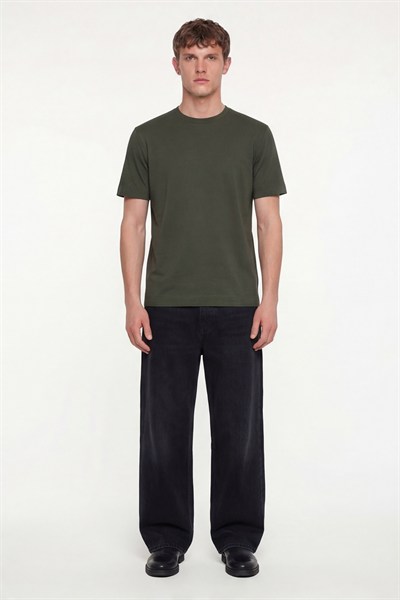 Erkek Koyu Yeşil Normal Kesim Regular Fit %100 Pamuk Dokuma Bisiklet Yaka Basic T-Shirt
