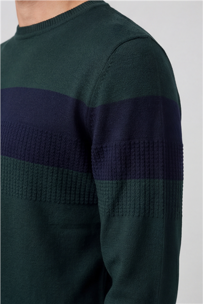 Erkek Yeşil Normal Kesim Regular Fit Yünlü Dokuma Çizgi Detay Bisiklet Yaka Triko Kazak