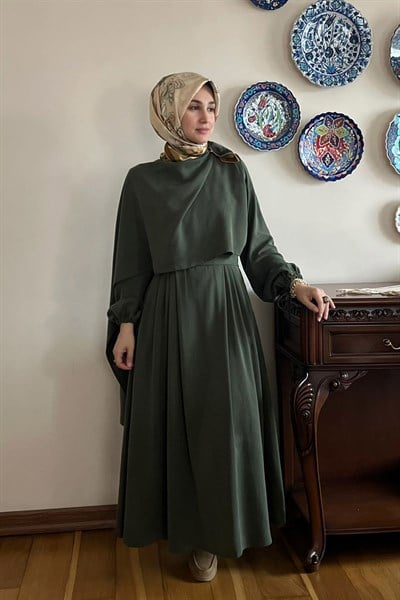 Begüm Yeşil Şallı Elbise