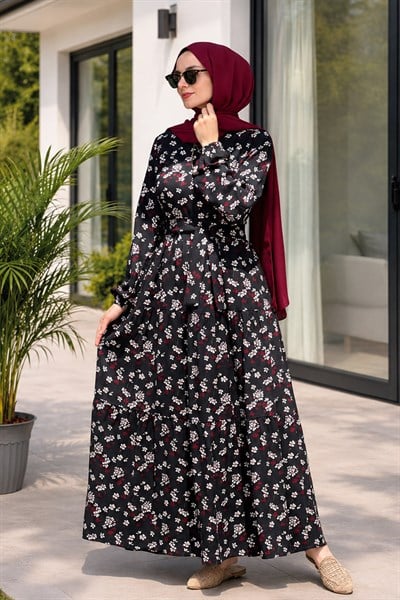 Nilüfer Siyah Elbise