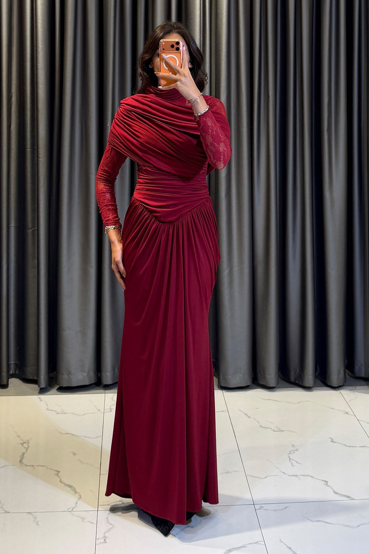 Drape ve Dantel Detaylı Uzun Abiye Elbise BORDO