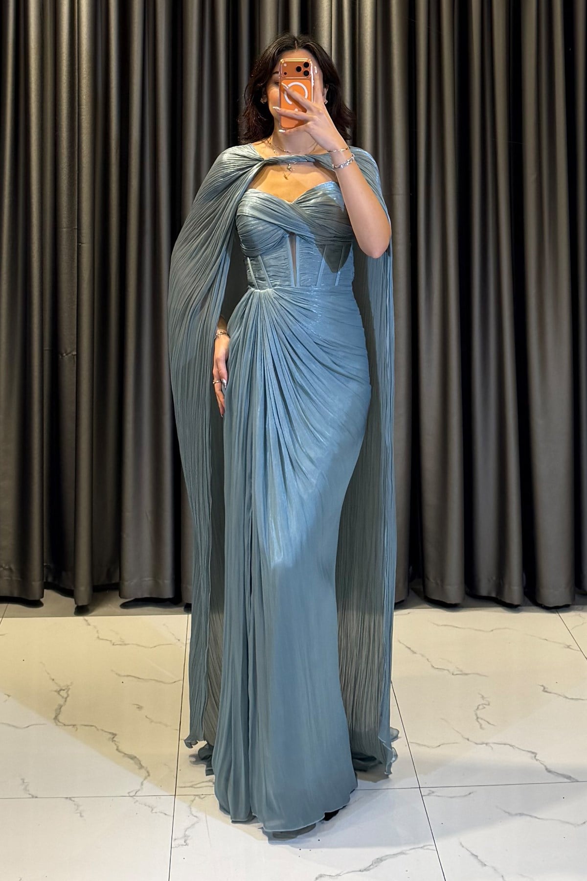 Pelerinli Drape Detaylı Uzun Abiye MİNT