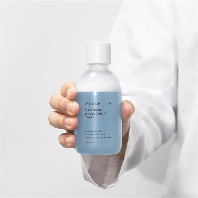 Hyaluronik Asit Ve Centella İçeren Dolgunlaştırıcı, Nemlendirici, Sakinleştirici Hyaluron Doubleshot Tonik 200ml