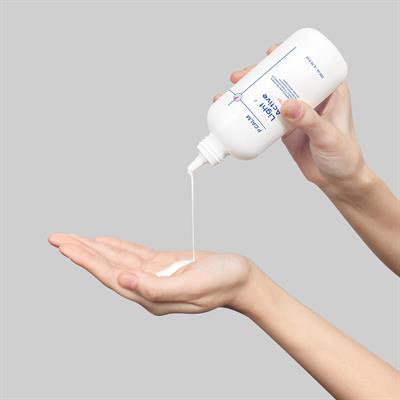 Traneksamik Asit İçeren Akne Skarı Ve Leke Karşıtı, Yenileyici, Yaşlanma Karşıtı Light Active Tonik 200ml