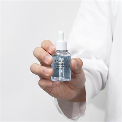 Hyaluronik Asit Ve Centella İçeren Nemlendirici, Dolgunlaştırıcı, Aydınlatıcı Hyaluron Doubleshot Serum 30ml