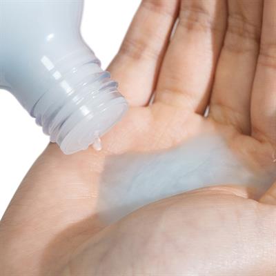 Hyaluronik Asit Ve Centella İçeren Dolgunlaştırıcı, Nemlendirici, Sakinleştirici Hyaluron Doubleshot Tonik 200ml