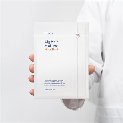 Traneksamik Asit Ve Nicinamide İçeren Akne Skarı Ve Leke Karşıtı, Yenileyici, Yaşlanma Karşıtı Light Active Maske 1Adet