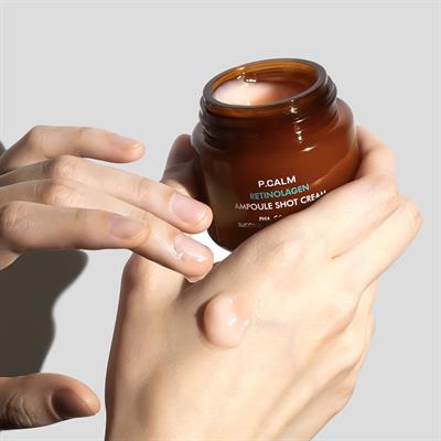 P.Calm Retinal, Retinol, Bakuchiol ve Kolajen içeren Kırışıklık ve Gözenek Karşıtı Yenileyici Retinolagen Shot Krem - 60ml