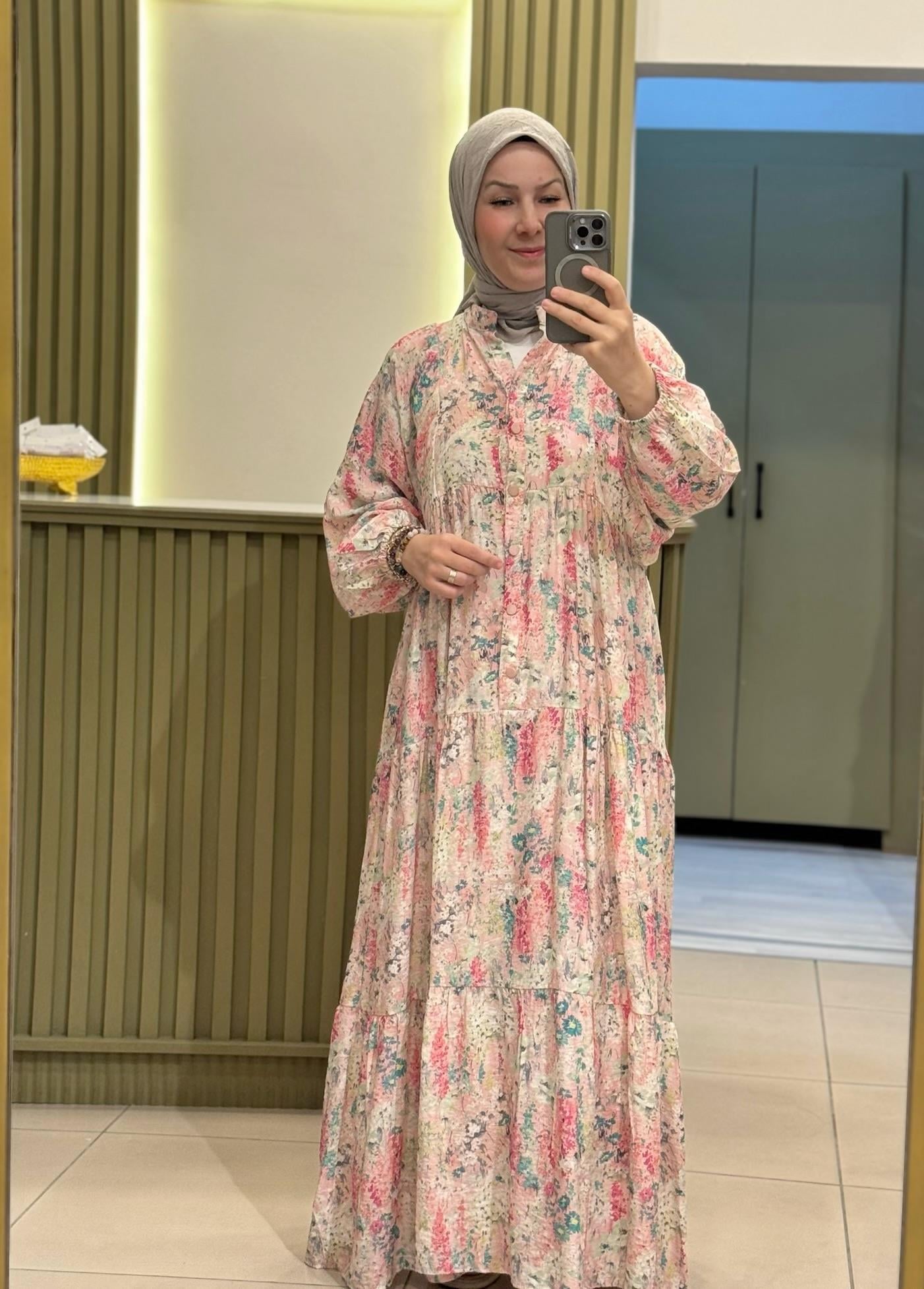 Mini çiçekli elbise