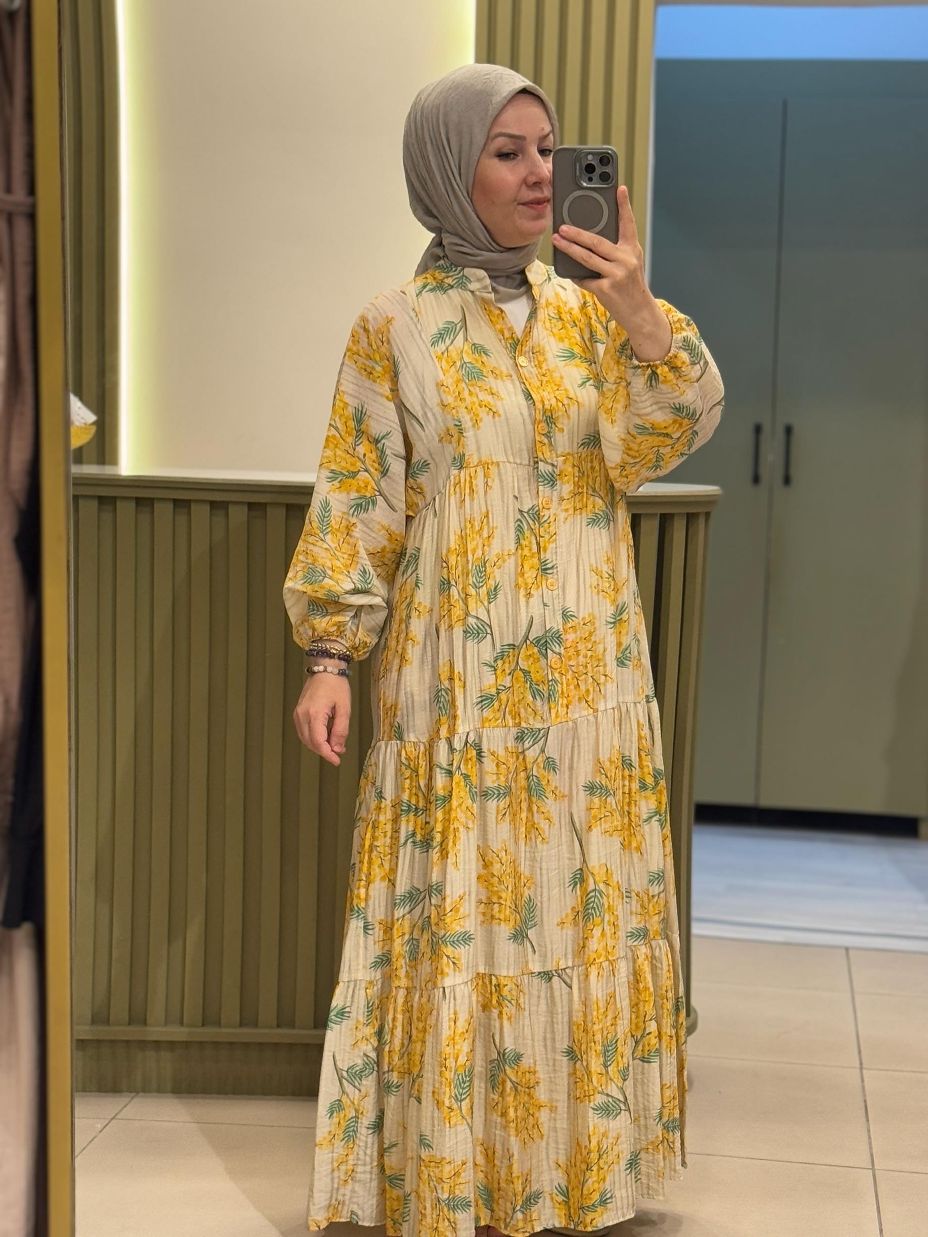 Mimoza çiçekli elbise