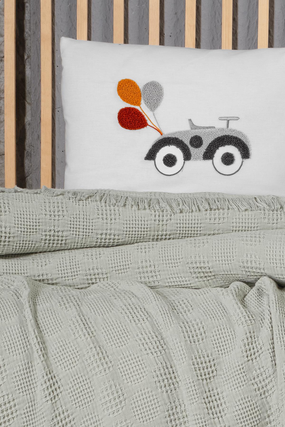 Waffle Baby Embroidered Muslin Coverlet Set - Bubble Green