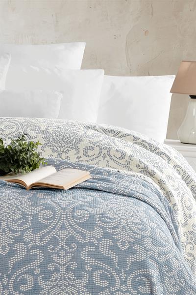 Çift Kişilik Jakarlı 3 Kat Müslin Yatak Örtüsü - Damask Indigo