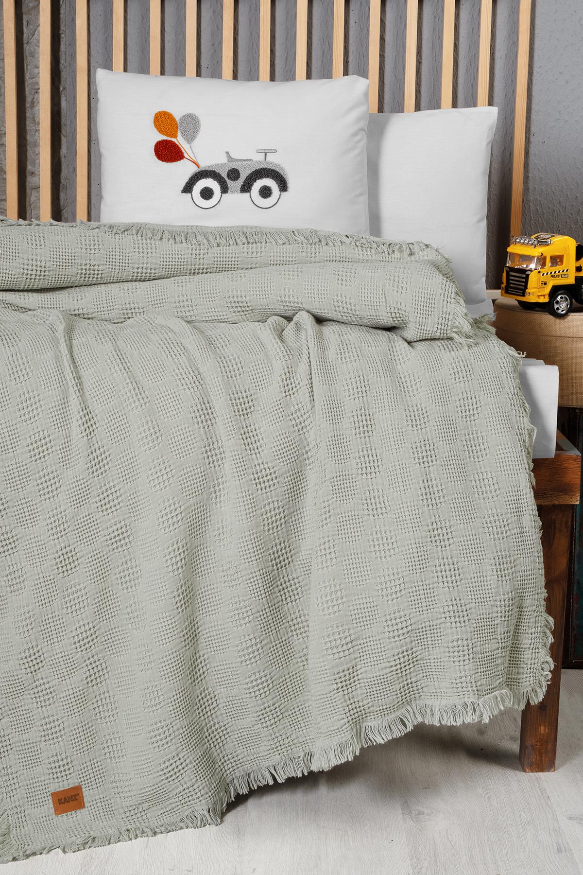 Waffle Baby Embroidered Muslin Coverlet Set - Bubble Green