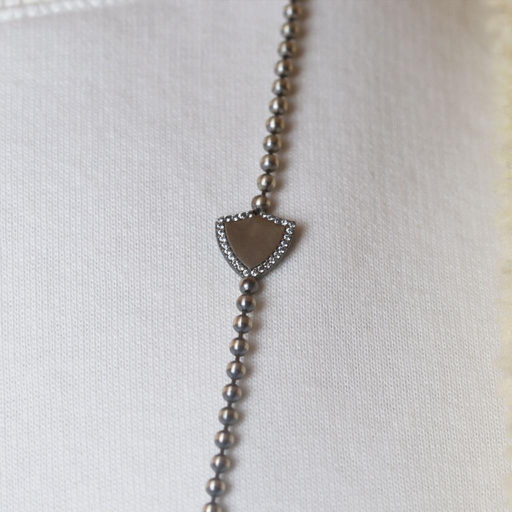 Balta Ve Kalkan Figürlü Zirkon Taşlı Gümüş Erkek Kolyesi