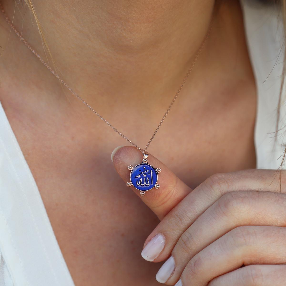 Çift Taraflı Mine İşli Allah Yazılı Rose Gold Kaplama Gümüş Kolye
