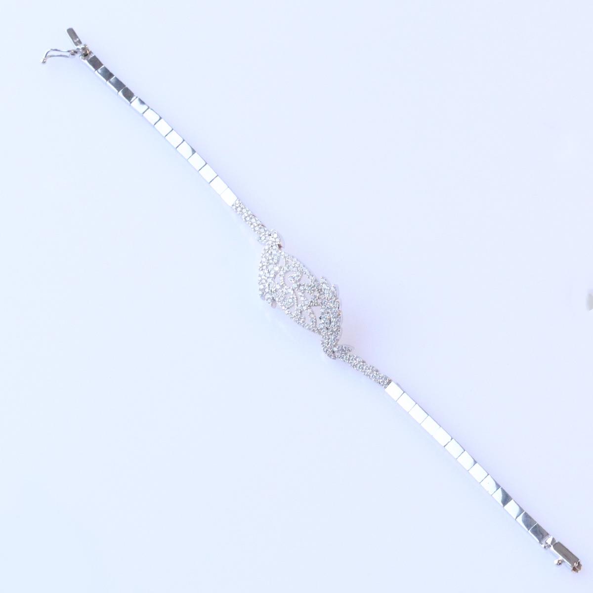 Cuture Model Zirkon Taşlı Gümüş Bileklik