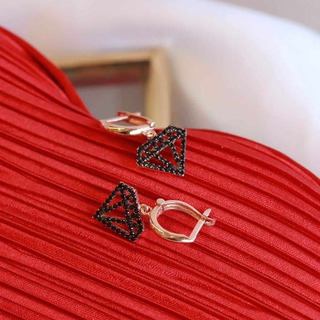 Elmas Simgeli Siyah Zirkon Taşlı Rose Gold Kaplama Gümüş Küpe