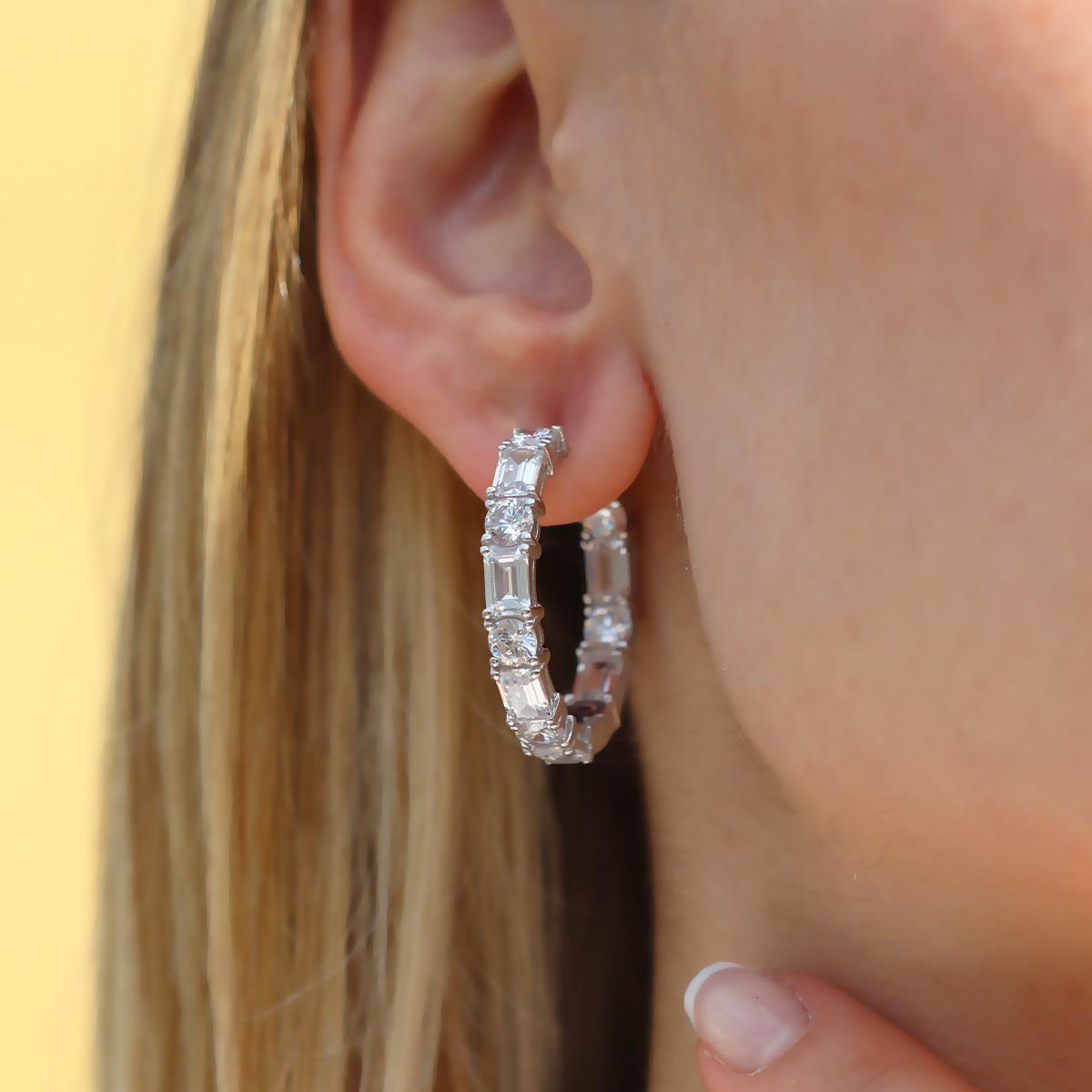 Emerald Taşlı Halka Gümüş Küpe