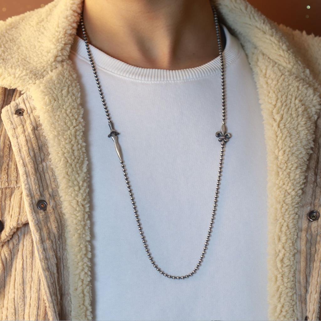 Kılıç Ve Mühür Figürlü Zirkon Taşlı Erkek Gümüş Kolye