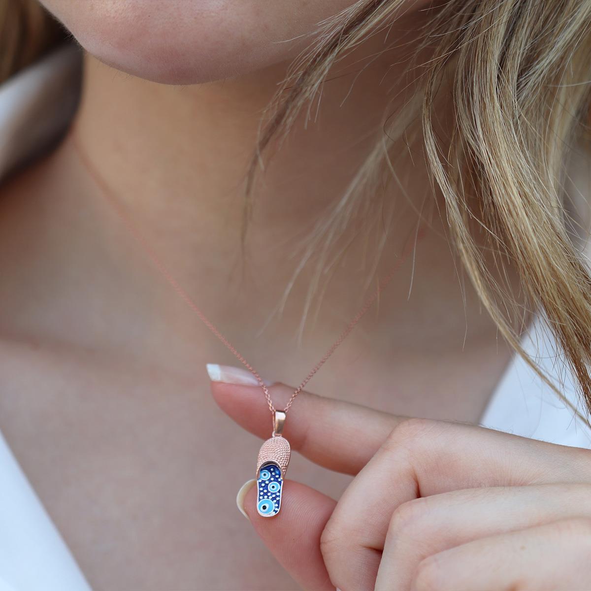Nazar Boncuklu Rose Gold Kaplama Terlik Gümüş Kolye