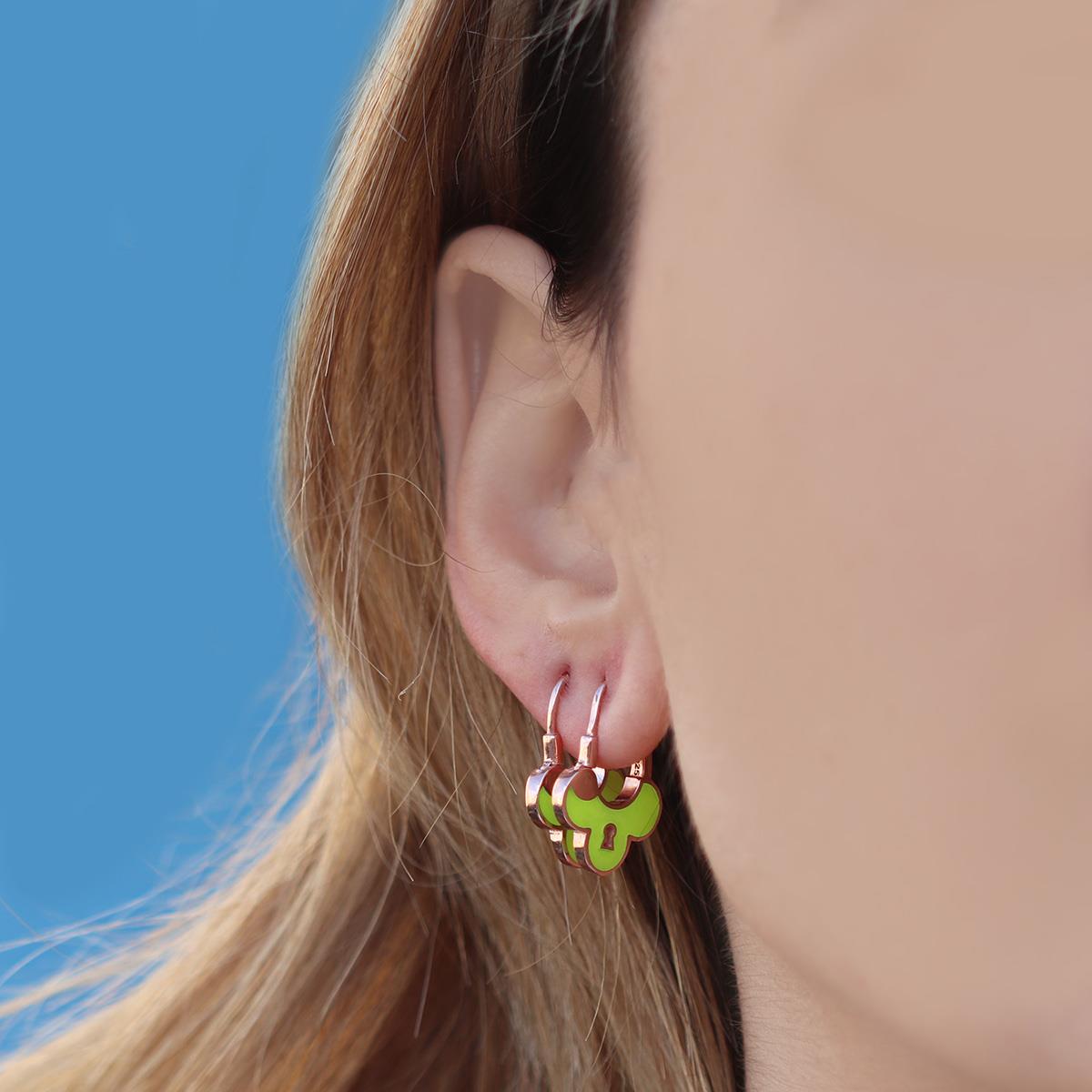 Neon Mine İşli Kilit Rose Gold Kaplama Gümüş Küpe
