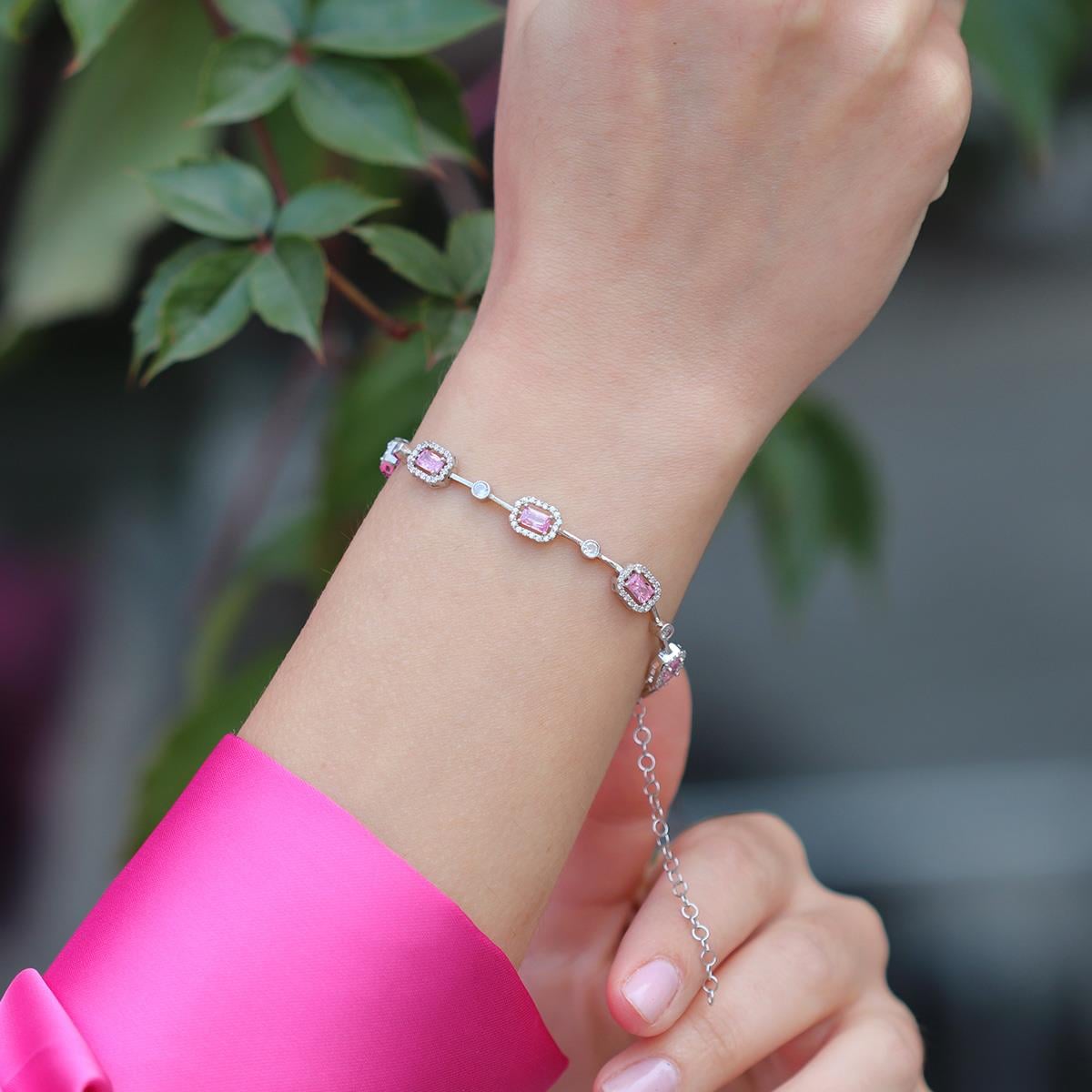 Pembe Zirkon Taşlı Baget Sıralı Gümüş Bileklik