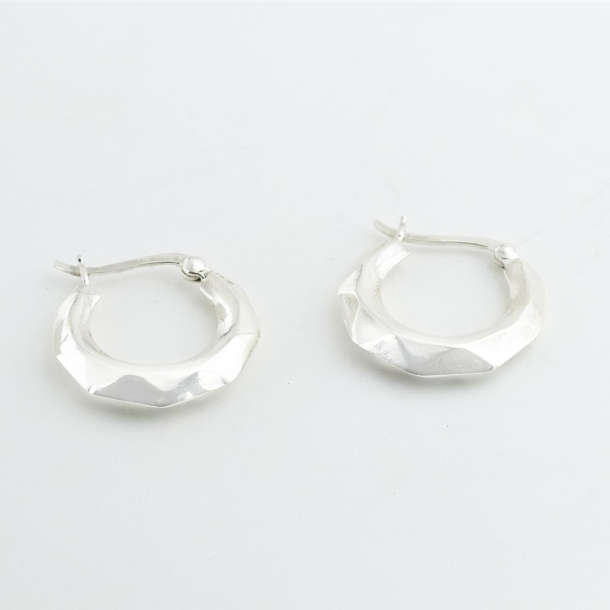 Piramit Halka Gümüş Küpe