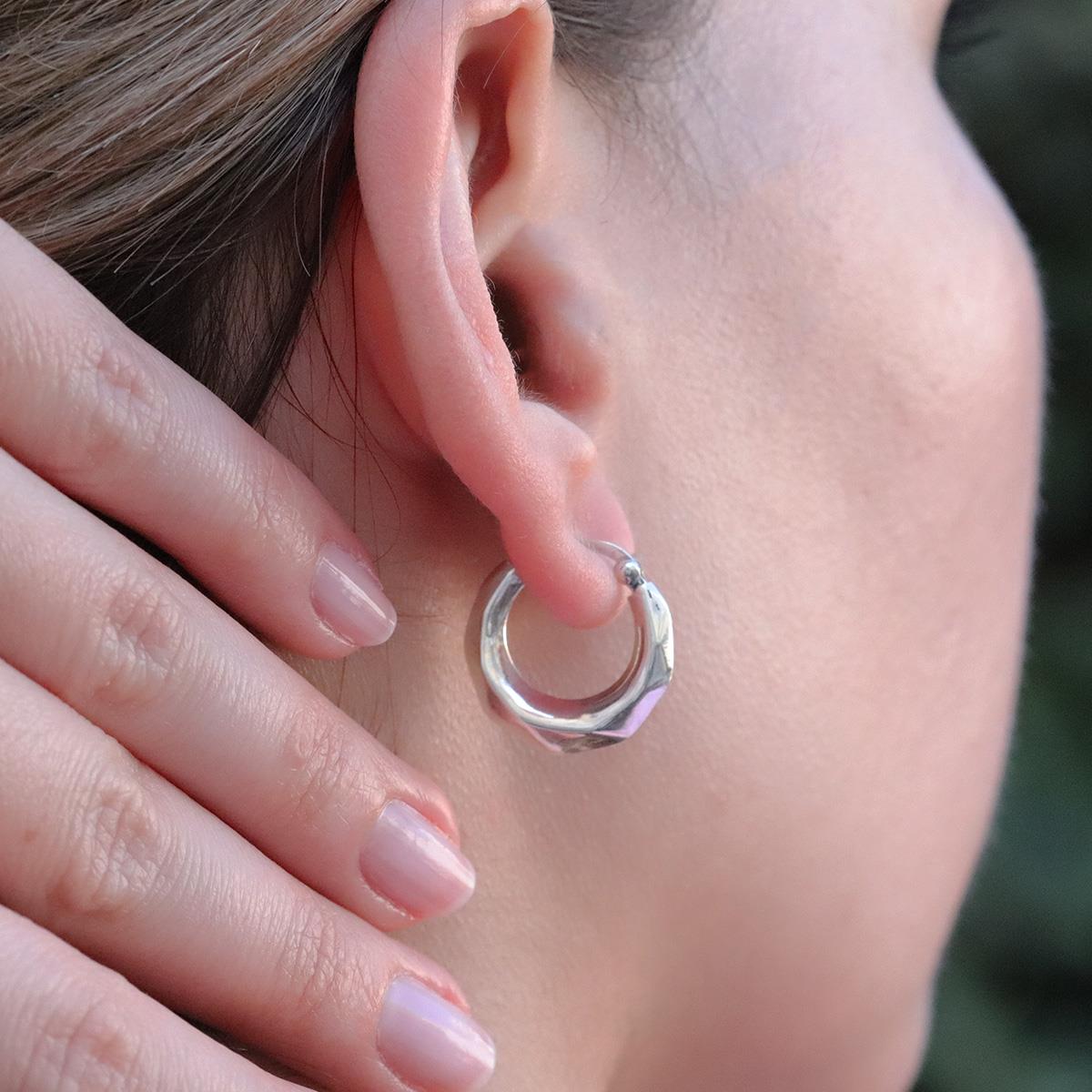 Piramit Halka Gümüş Küpe