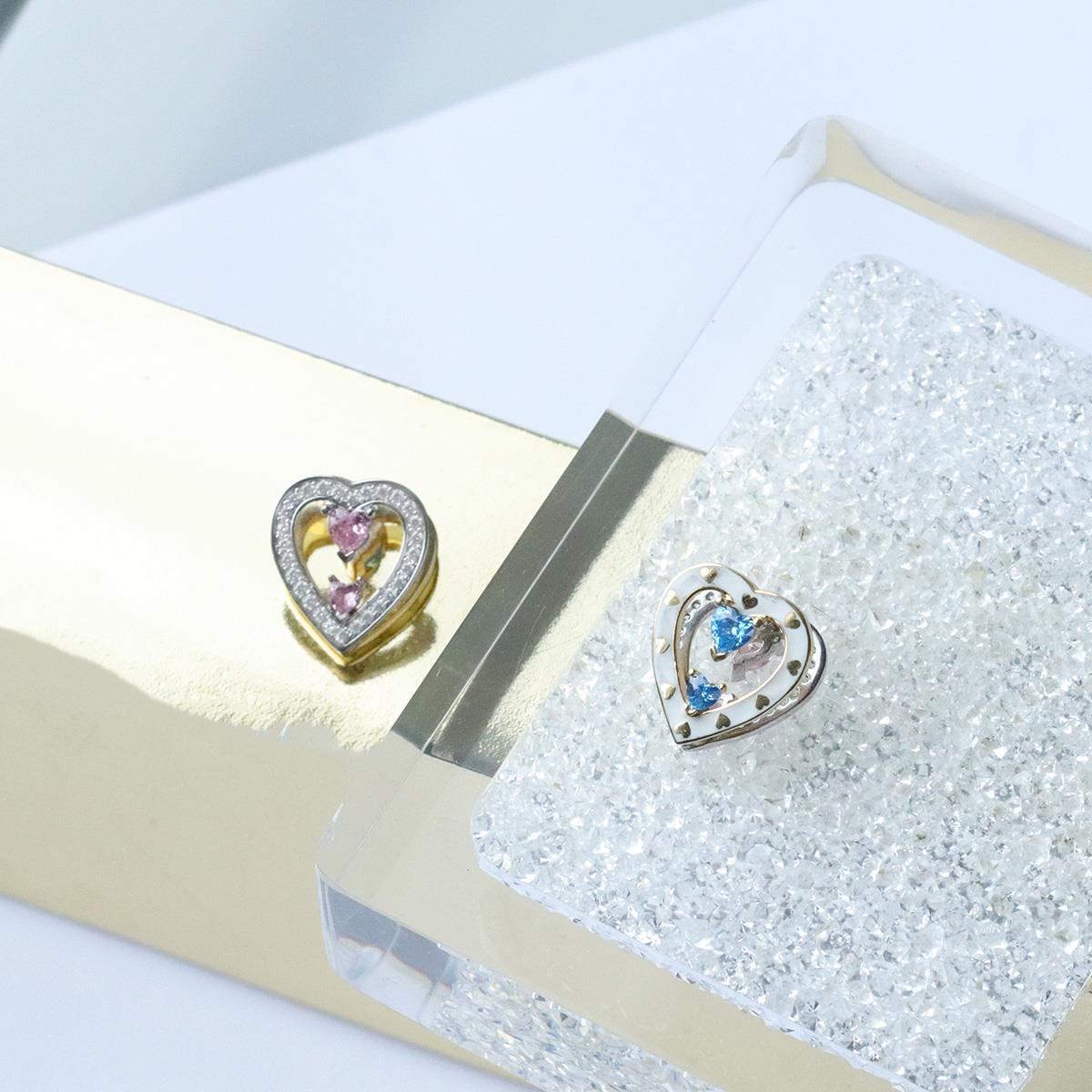 Queen Beyaz Kalp Çift Taraflı Gümüş Küpe