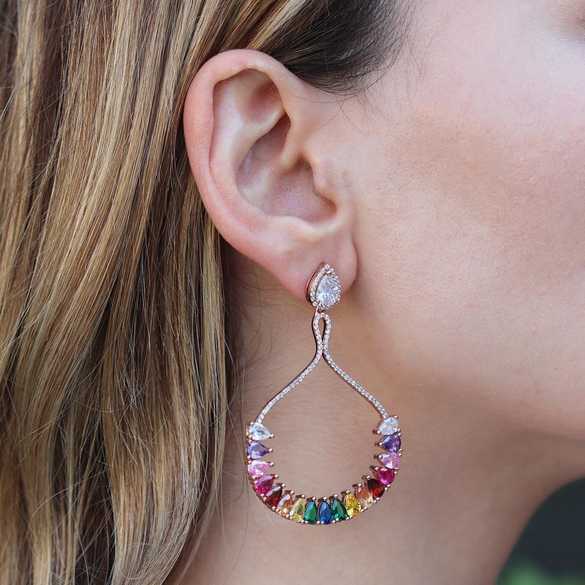 Renkli Zirkon Taşlı Damla Modeli Rose Gold Kaplama Gümüş Küpe
