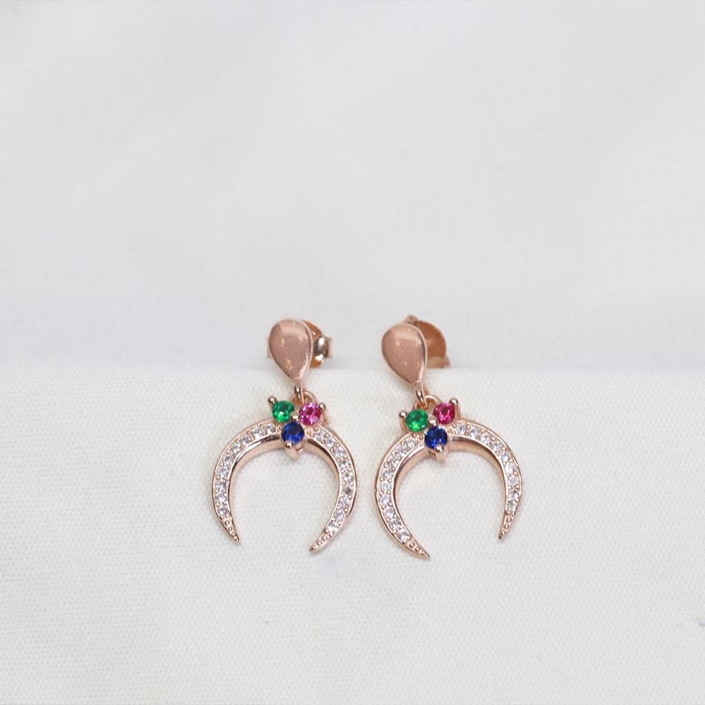 Rose Gold Kaplama Renkli Zirkon Taşlı Ay Modeli Gümüş Küpe