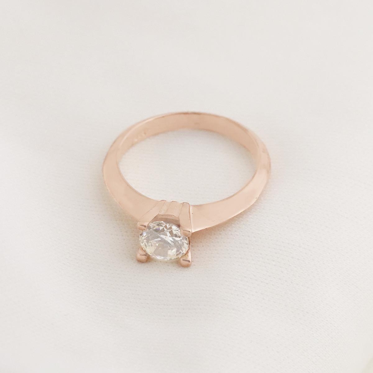 Tek Taş Round Kesim Rose Gold Kaplama Sky Diamond Yüzük