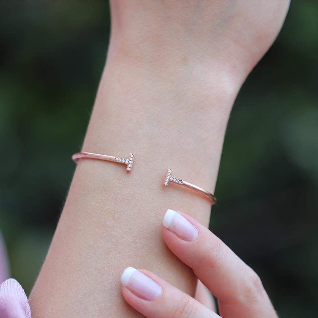 Tiff Modeli Zirkon Taşlı Rose Gold Kaplama Kelepçe