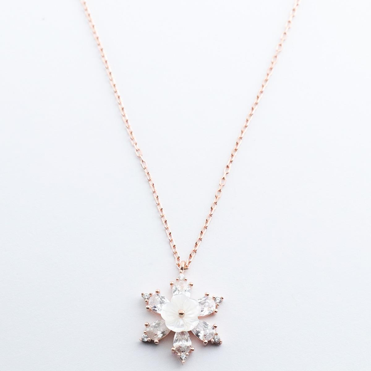 Zirkon Taşlı Çiçek Motifli Rose Gold Kaplama Gümüş Kolye