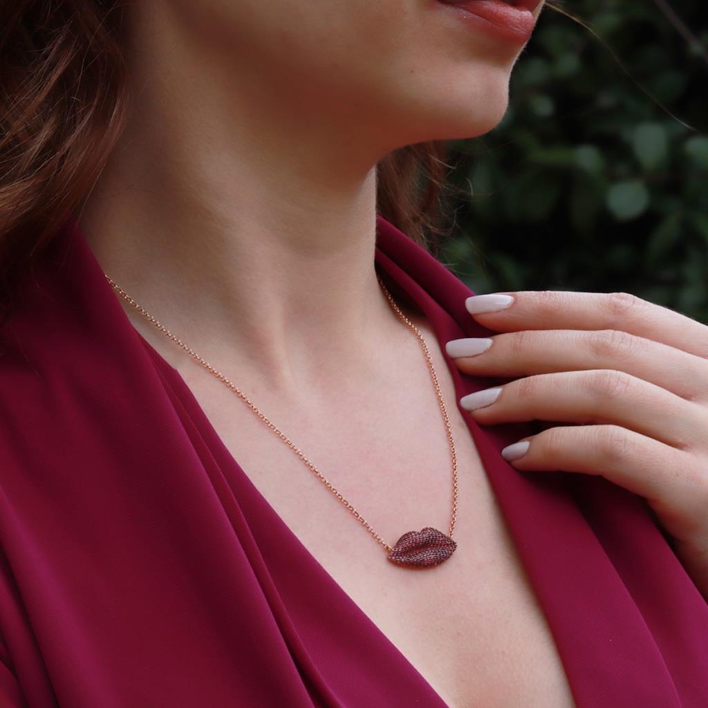 Zirkon Taşlı Dudak Figürlü Rose Gold Kaplama Asansör Zincirli Gümüş Set